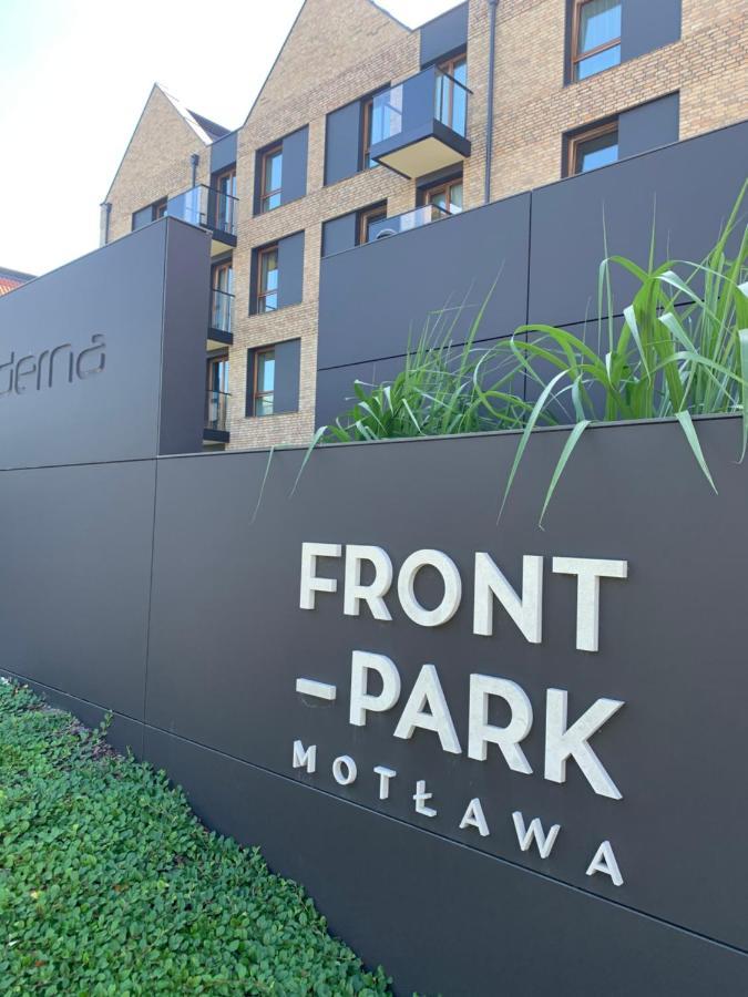 Baltic Riviera Apartments - Garden Sanctuary Retreat Gdansk Exterior photo