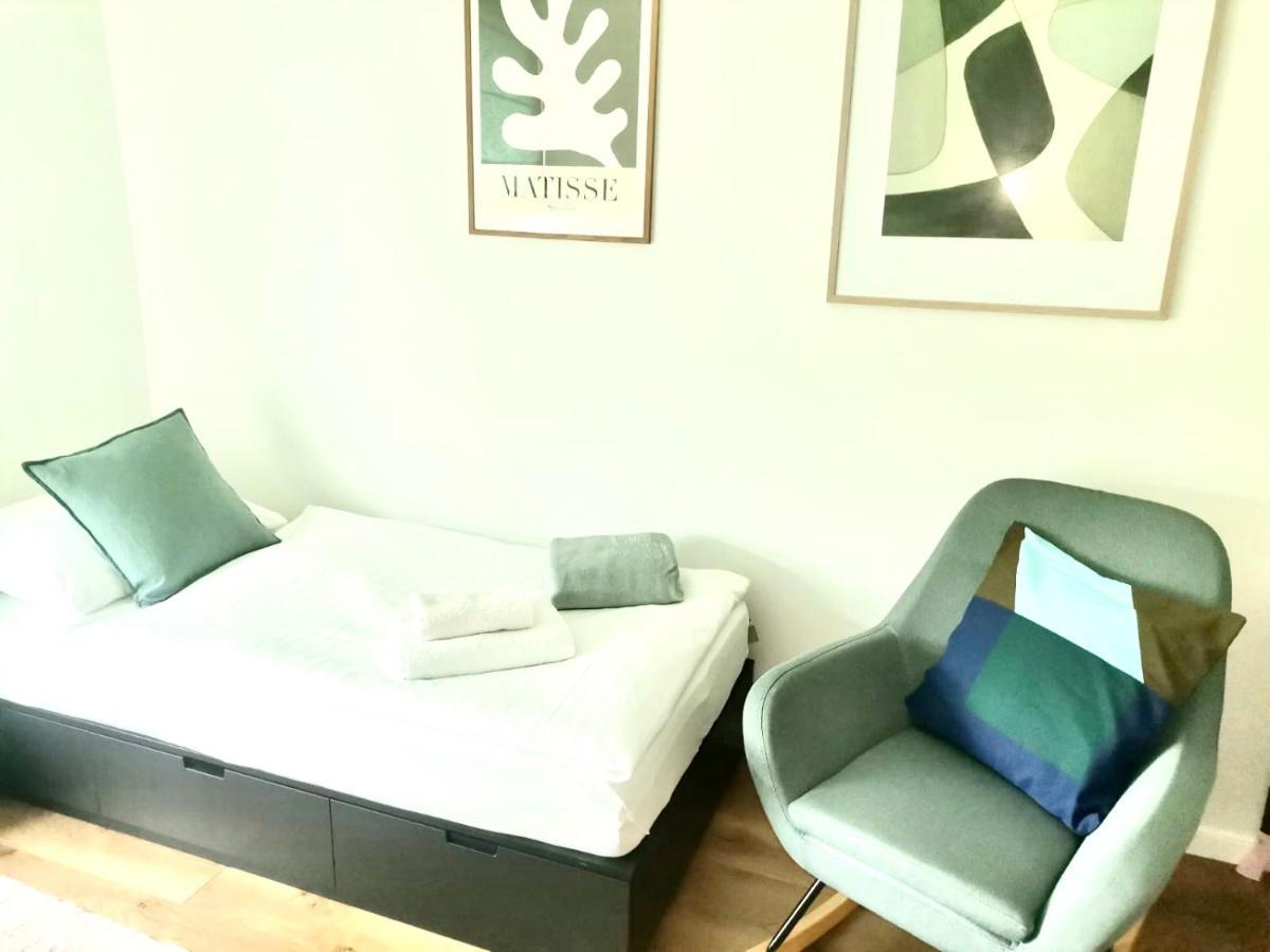 Baltic Riviera Apartments - Garden Sanctuary Retreat Gdansk Exterior photo